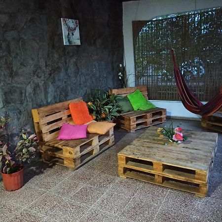 Hostal Familiar Argenal - David Zewnętrze zdjęcie