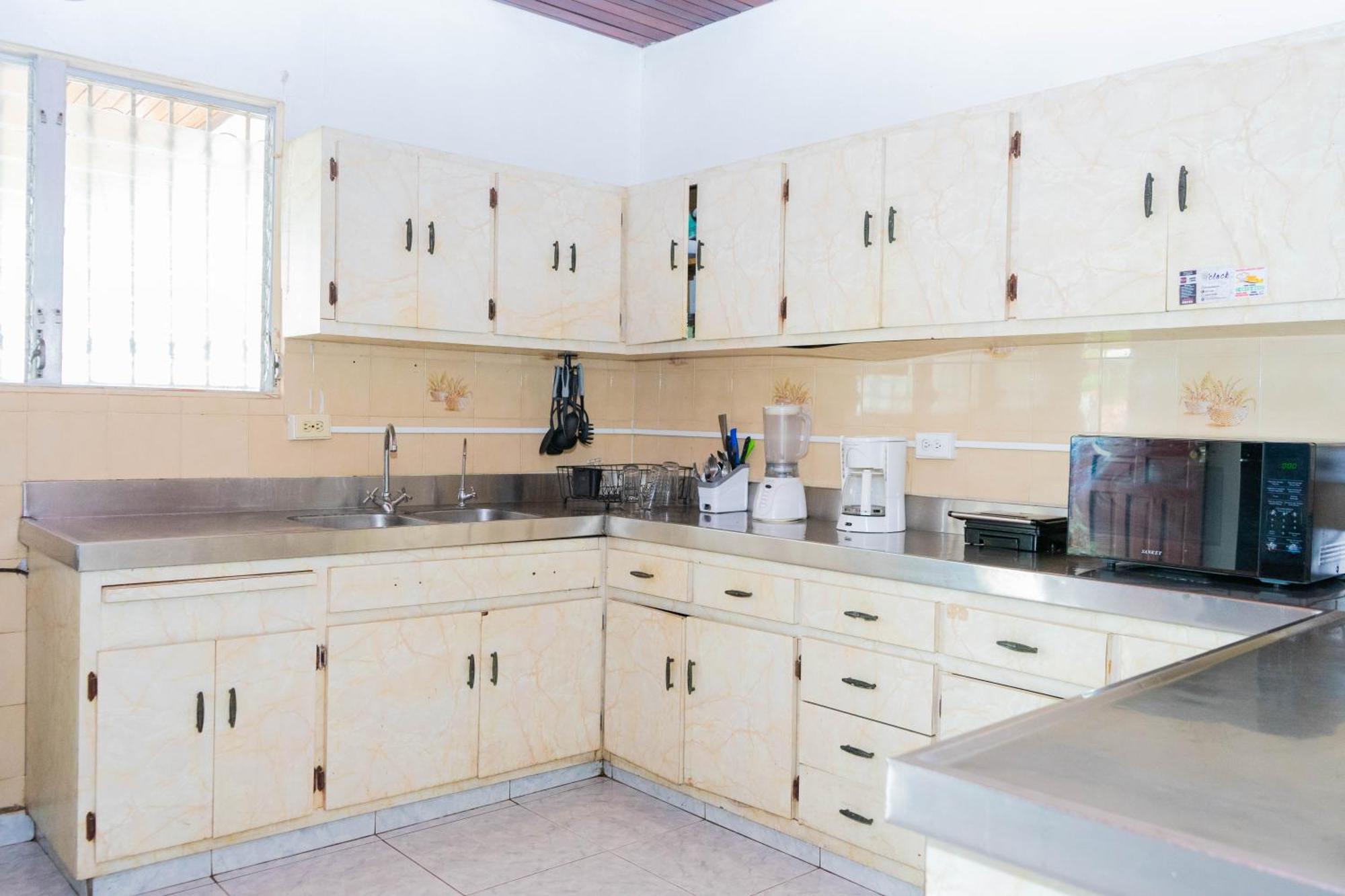 Hostal Familiar Argenal - David Zewnętrze zdjęcie