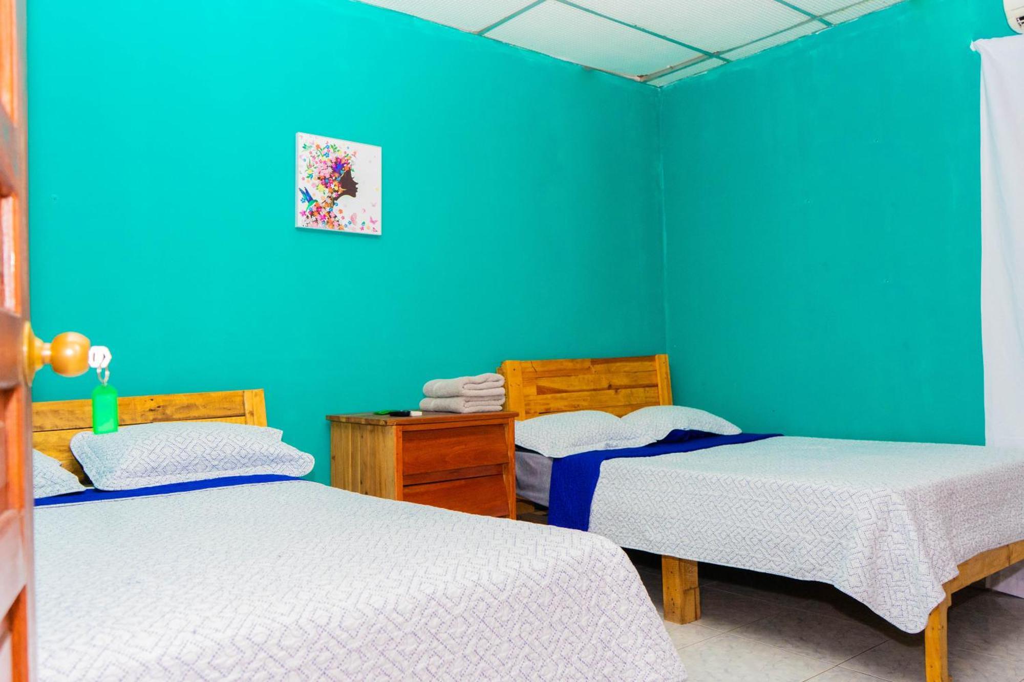 Hostal Familiar Argenal - David Zewnętrze zdjęcie
